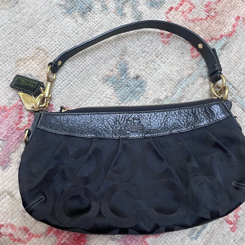 Coach Shoulder Bag!!!